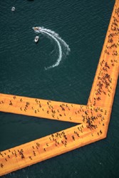 THE FLOATING PEERS, LAGO D'ISEO – WV11